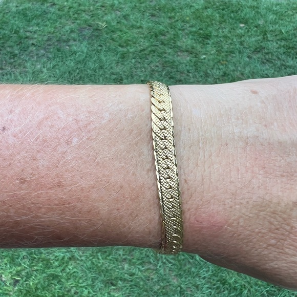 Monet Jewelry - Vintage Gold-tone Monet Herringbone Bracelet